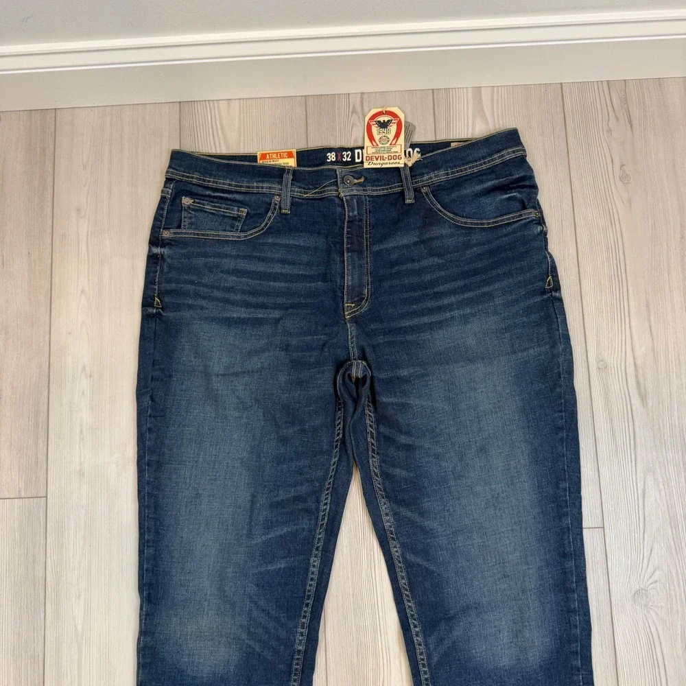 Devil-Dog Dungarees Mens Athletic Fit Tapered Leg Jeans Blue 38x32 NWT DD5001